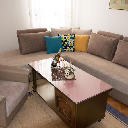 Apartment Elmari Prilep Bagian luar foto