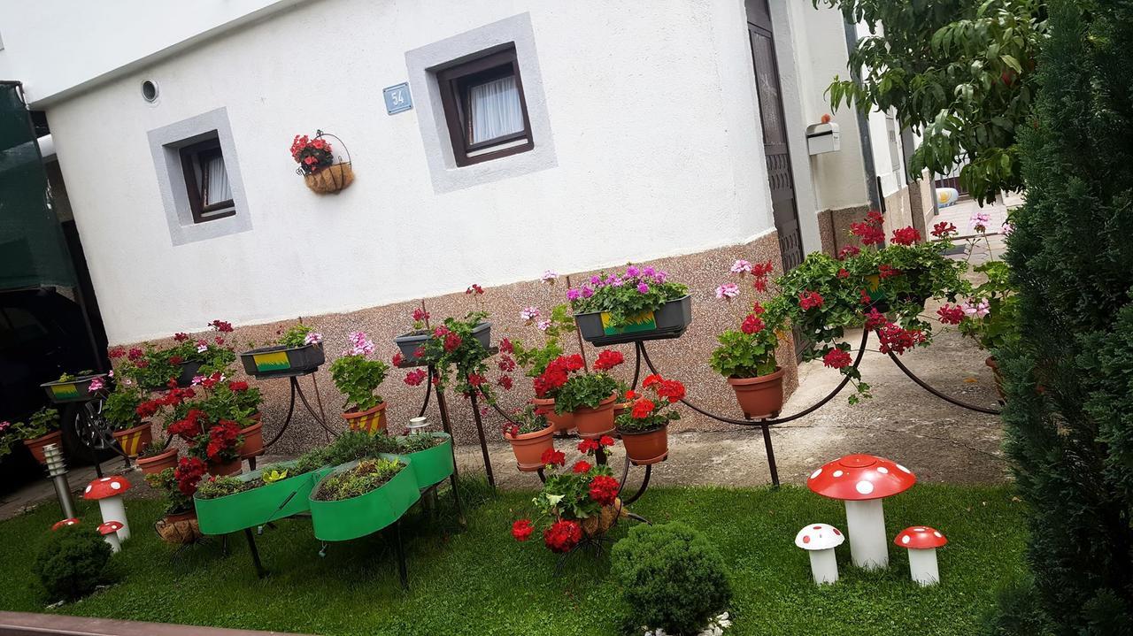 Apartment Elmari Prilep Bagian luar foto