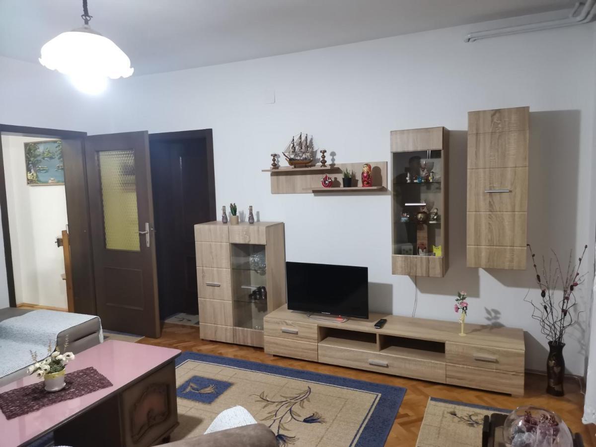 Apartment Elmari Prilep Bagian luar foto